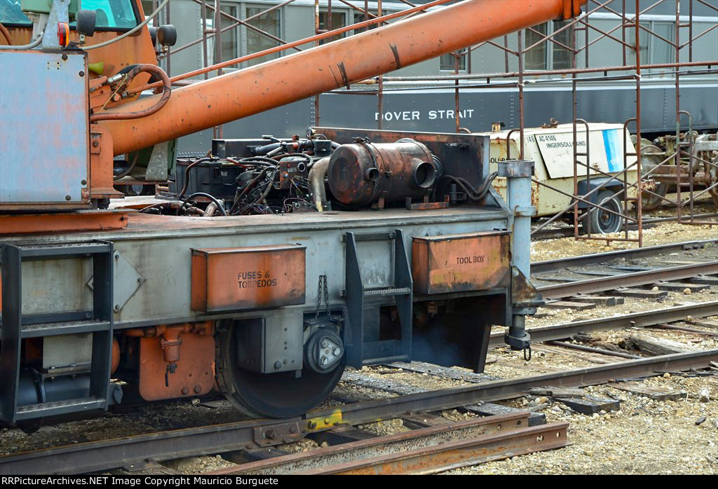 Amtrak Burro Crane Model 50 laying track
